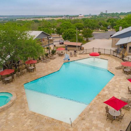 Sun Retreats Texas Hill Country Hotel New Braunfels Exterior foto