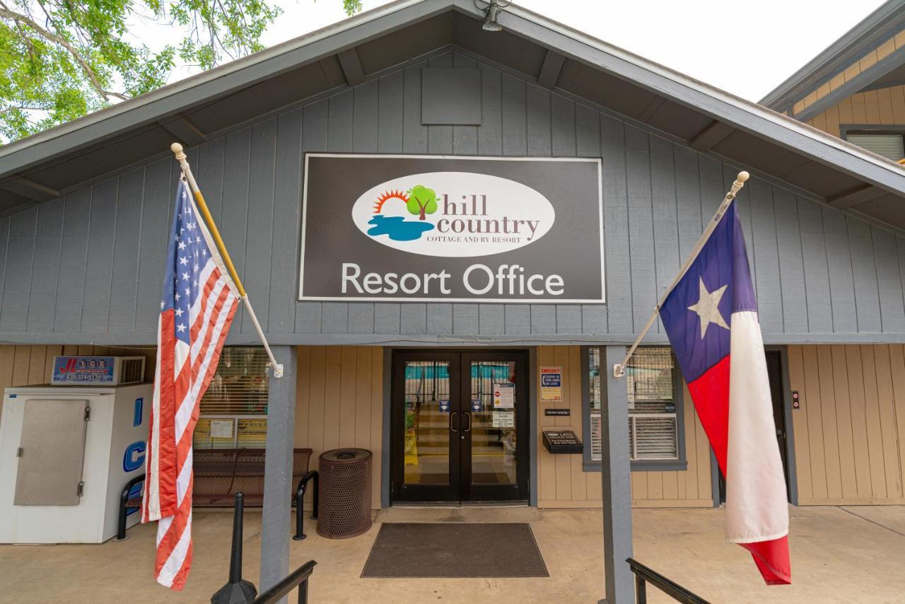Sun Retreats Texas Hill Country Hotel New Braunfels Exterior foto